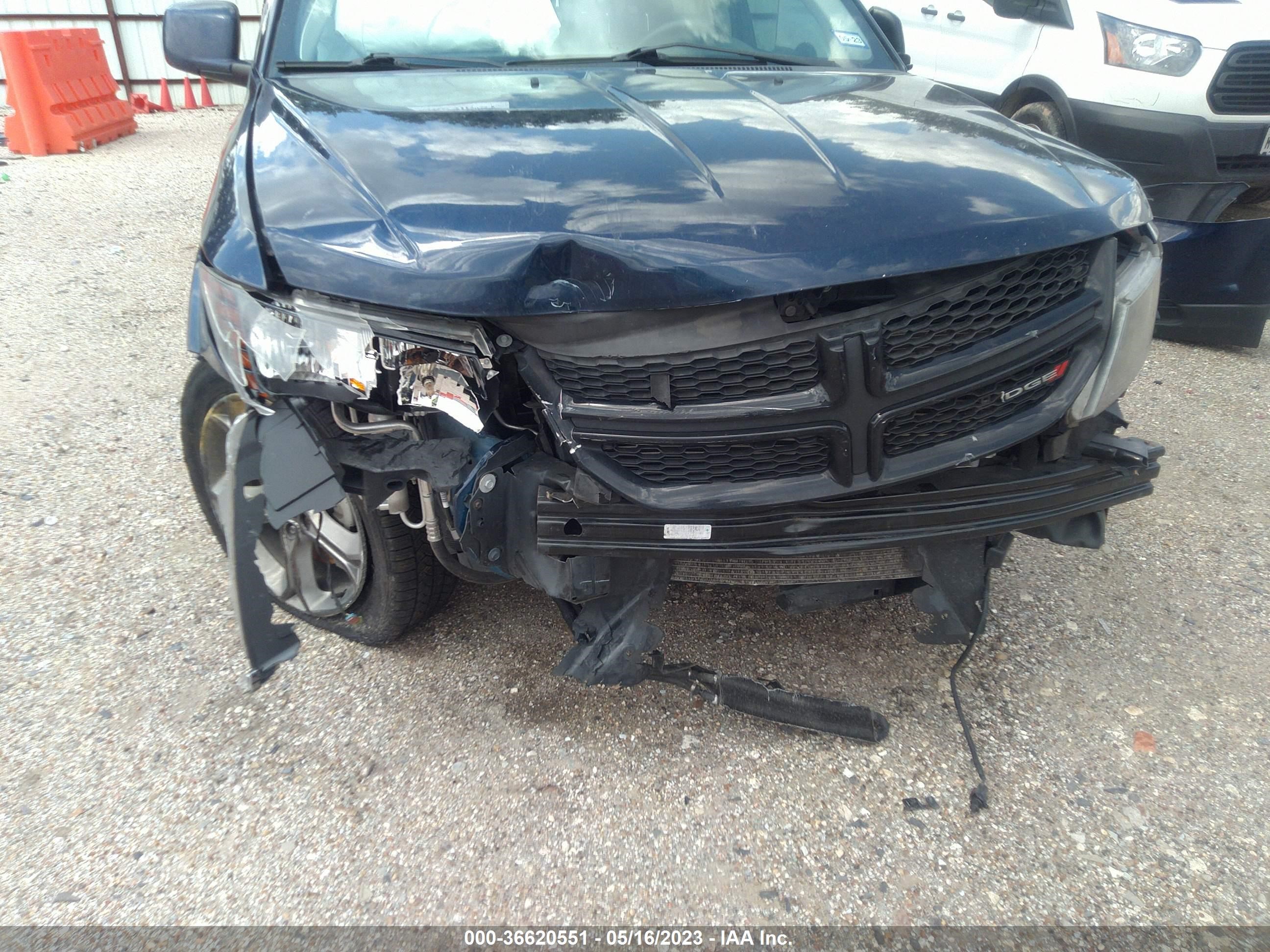 Photo 5 VIN: 3C4PDCGGXJT172094 - DODGE JOURNEY 