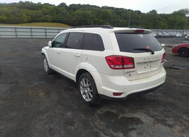 Photo 2 VIN: 3C4PDDBG0ET302337 - DODGE JOURNEY 