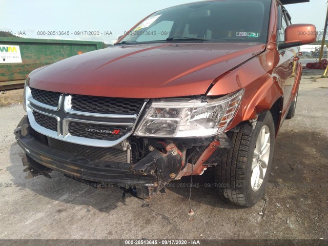 Photo 5 VIN: 3C4PDDBG1ET142372 - DODGE JOURNEY 