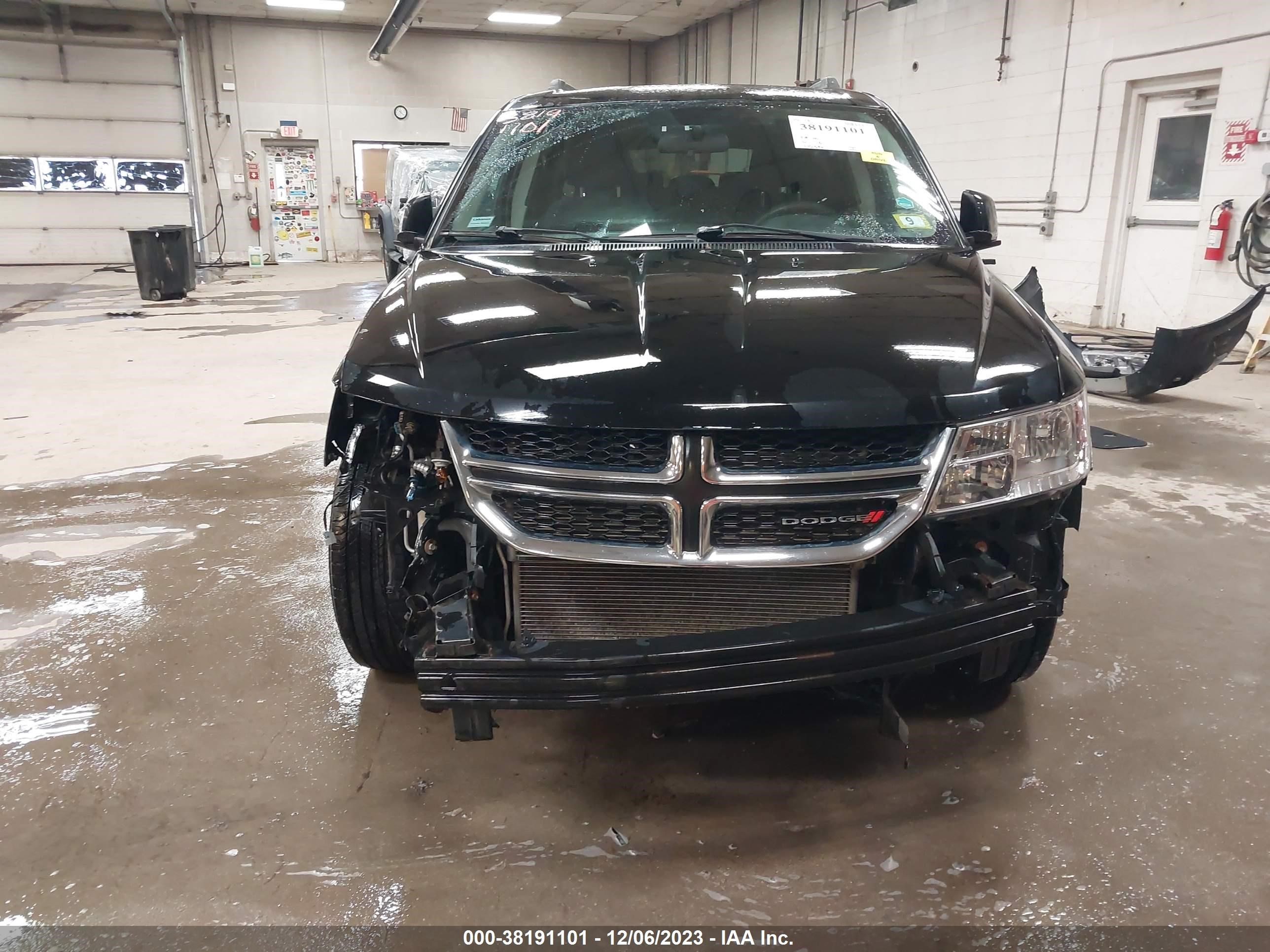 Photo 5 VIN: 3C4PDDBG1ET161486 - DODGE JOURNEY 