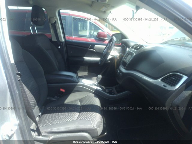 Photo 4 VIN: 3C4PDDBG1HT512188 - DODGE JOURNEY 