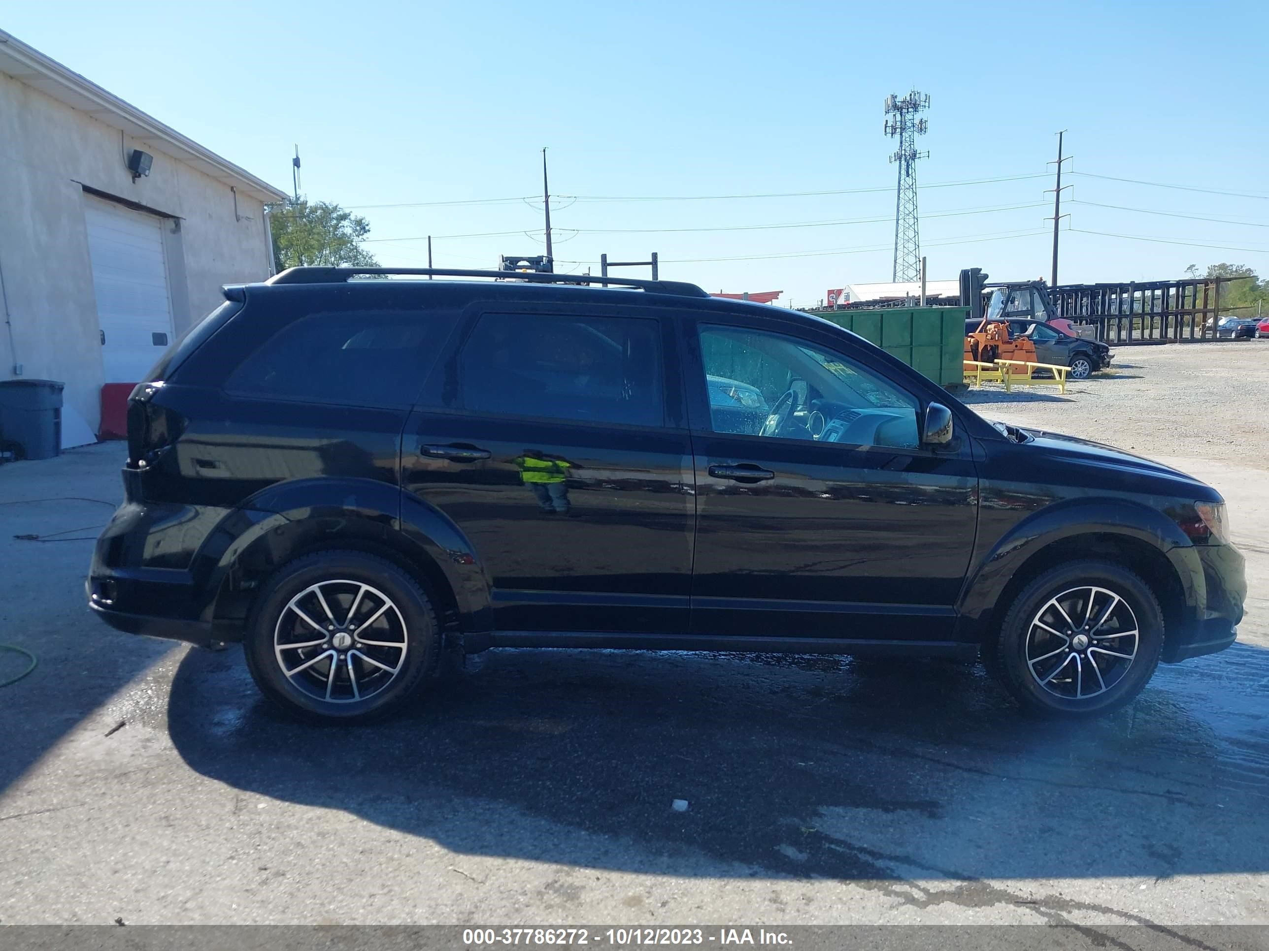 Photo 13 VIN: 3C4PDDBG1KT732499 - DODGE JOURNEY 