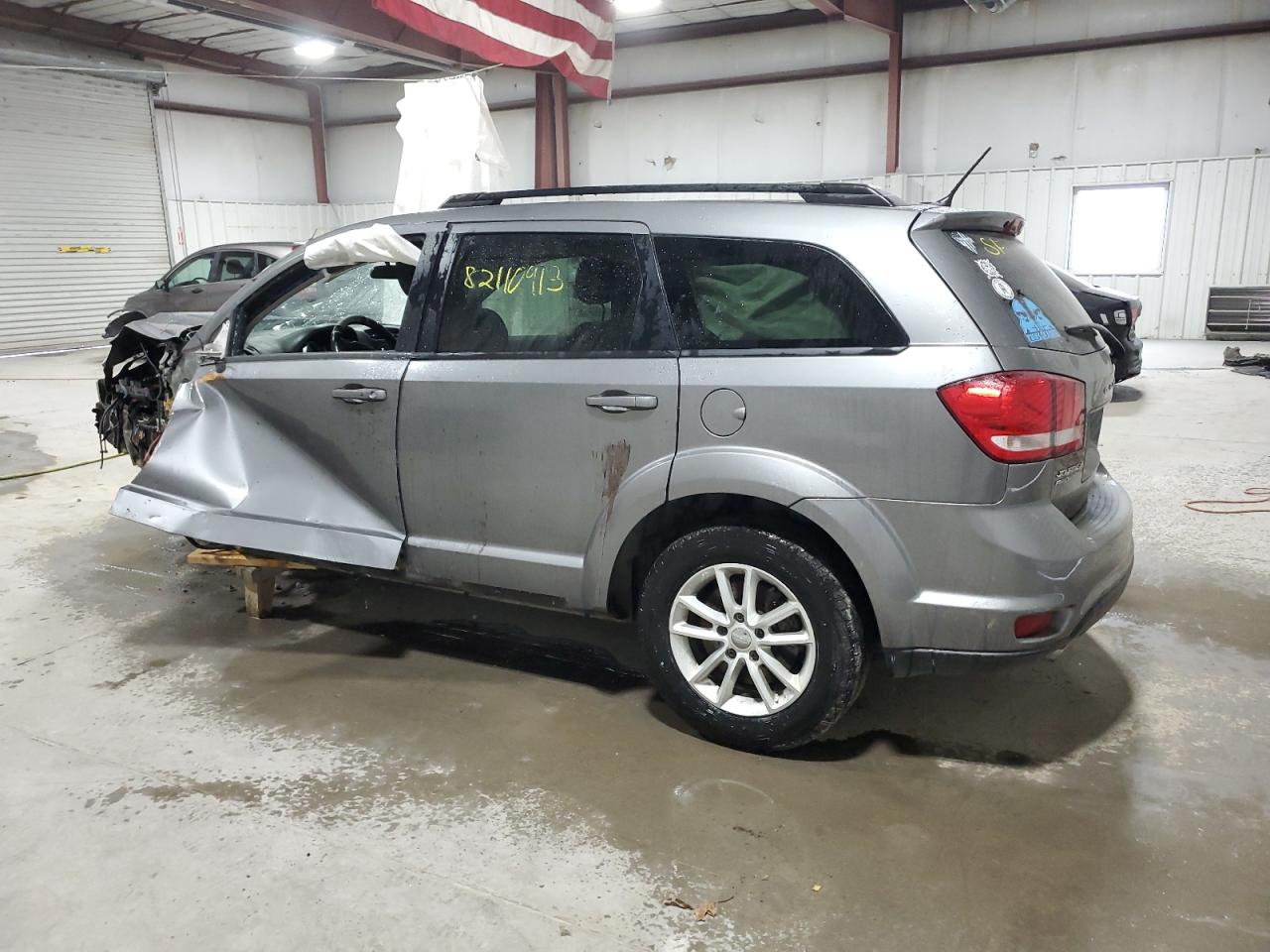 Photo 1 VIN: 3C4PDDBG2DT518561 - DODGE JOURNEY 