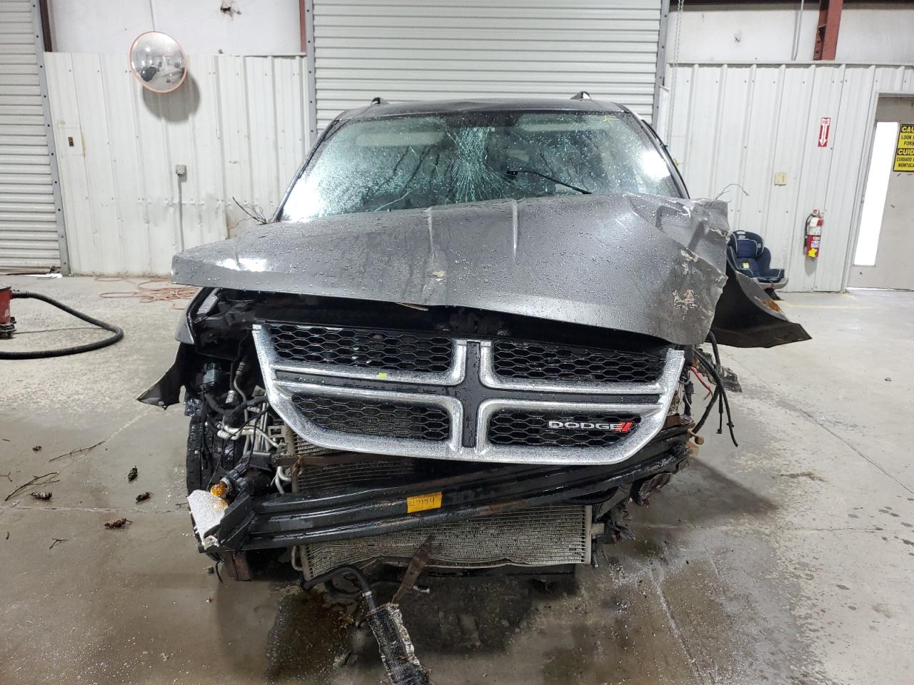 Photo 4 VIN: 3C4PDDBG2DT518561 - DODGE JOURNEY 