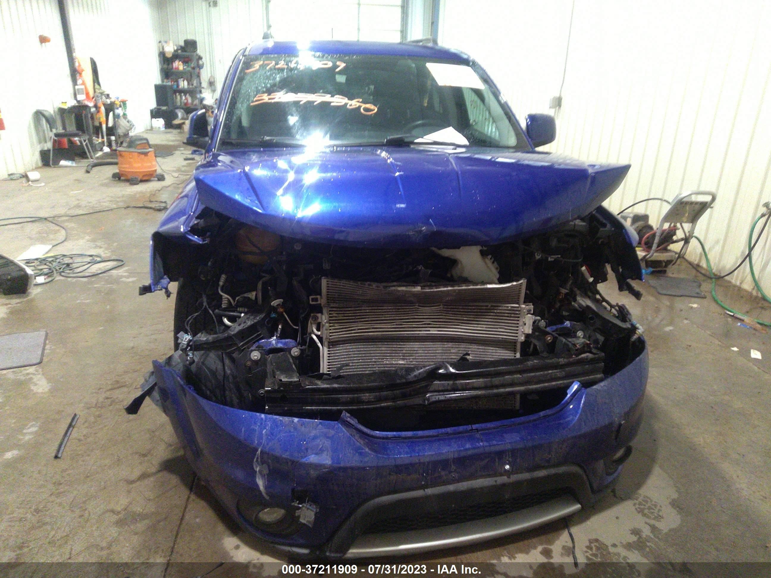 Photo 12 VIN: 3C4PDDBG3CT307335 - DODGE JOURNEY 