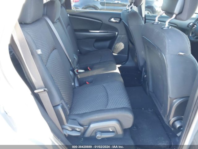 Photo 7 VIN: 3C4PDDBG3FT600818 - DODGE JOURNEY 