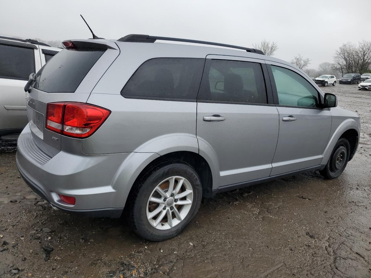 Photo 2 VIN: 3C4PDDBG3FT611785 - DODGE JOURNEY 