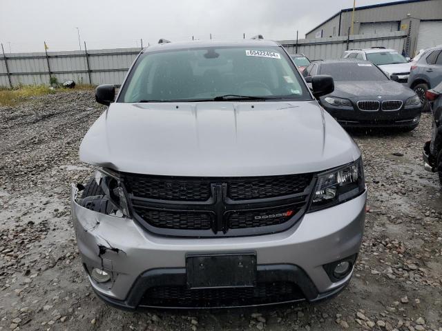 Photo 4 VIN: 3C4PDDBG3KT837996 - DODGE JOURNEY SE 