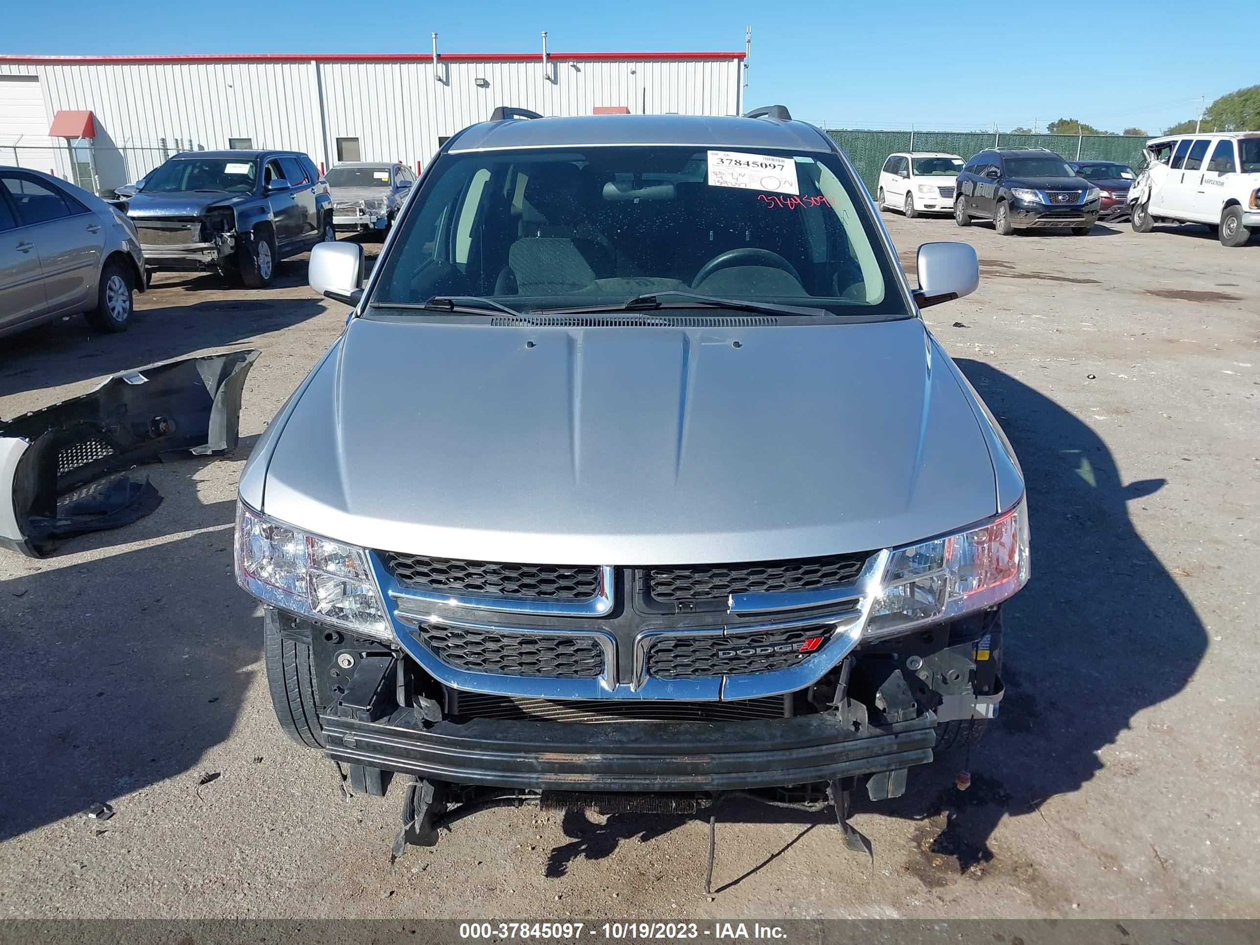 Photo 12 VIN: 3C4PDDBG4CT293266 - DODGE JOURNEY 