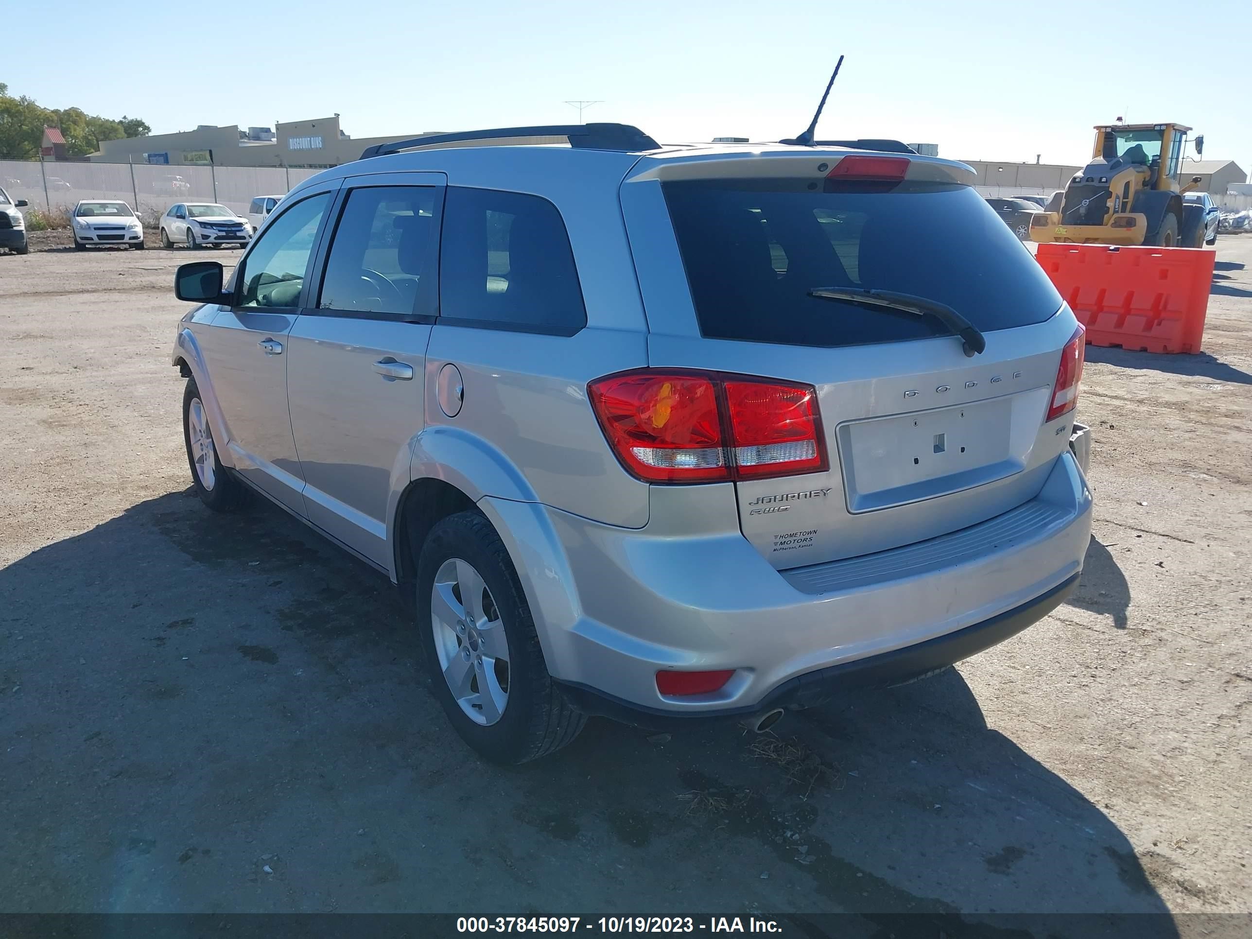 Photo 2 VIN: 3C4PDDBG4CT293266 - DODGE JOURNEY 