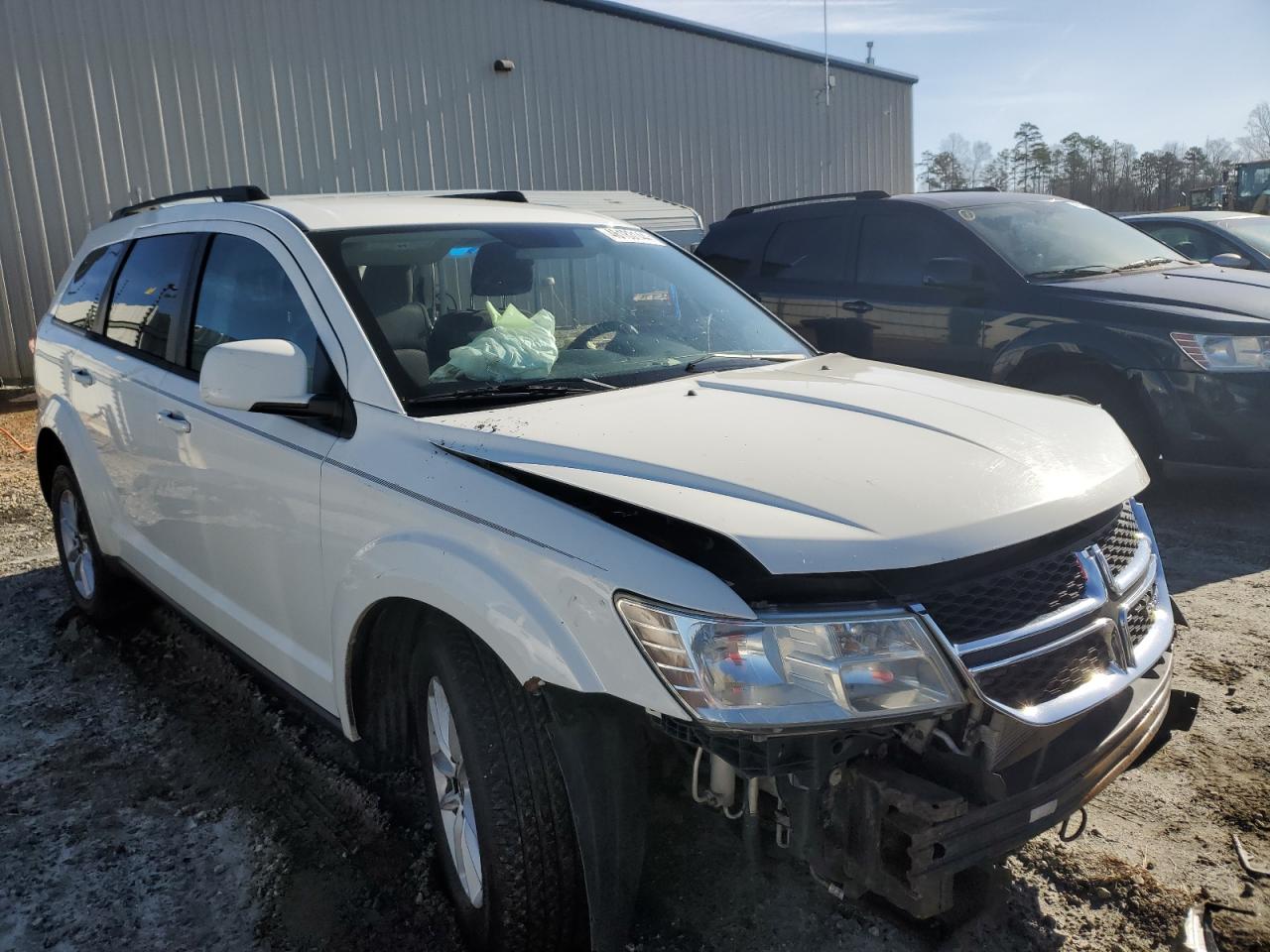 Photo 3 VIN: 3C4PDDBG4DT549262 - DODGE JOURNEY 