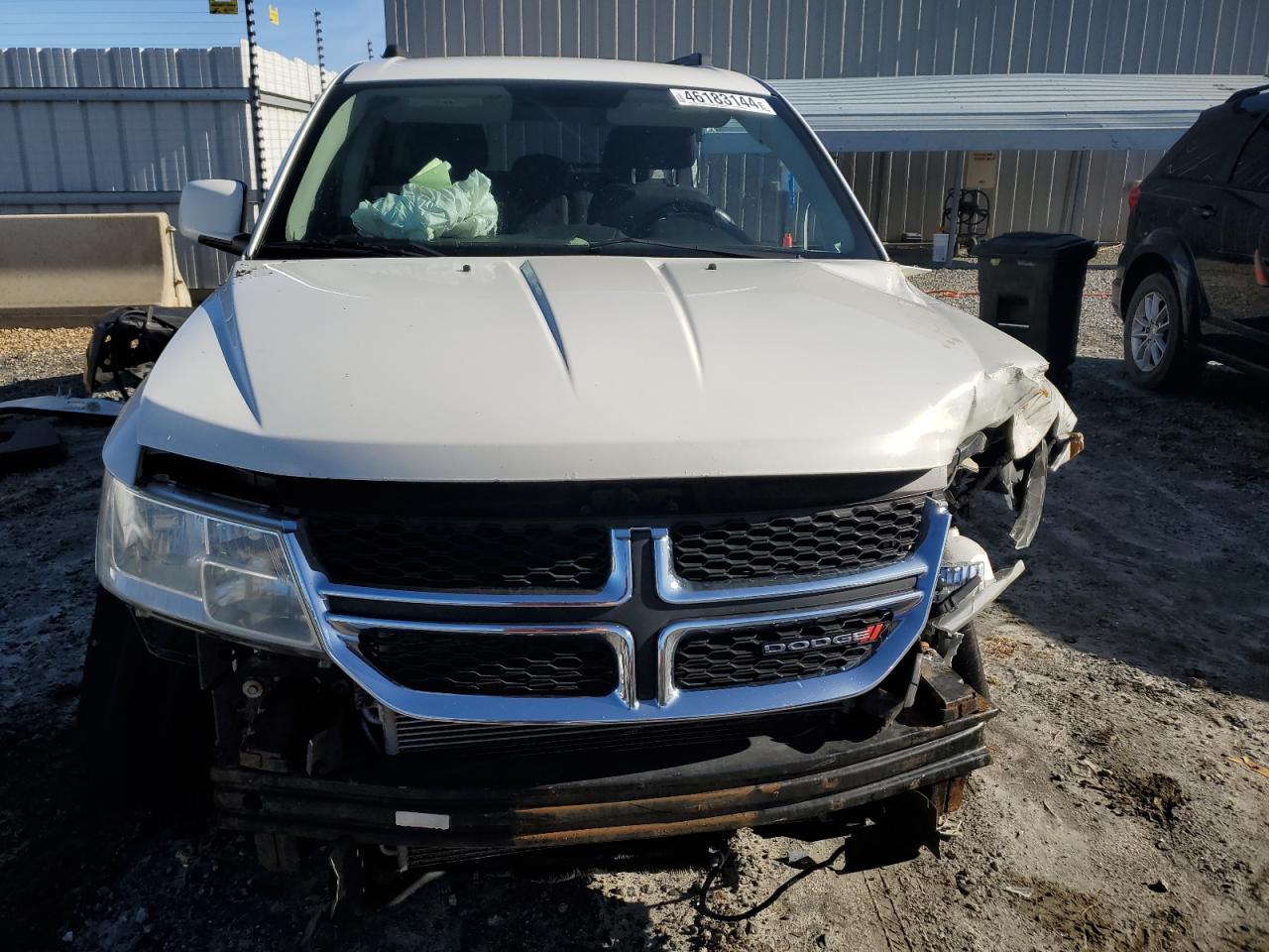 Photo 4 VIN: 3C4PDDBG4DT549262 - DODGE JOURNEY 