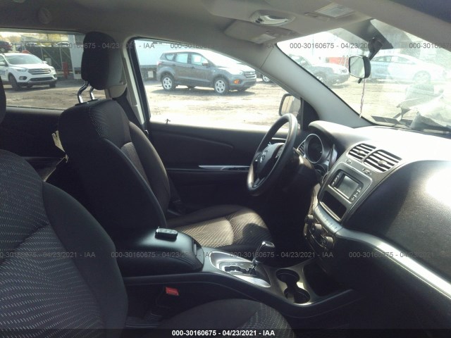 Photo 4 VIN: 3C4PDDBG6ET230592 - DODGE JOURNEY 