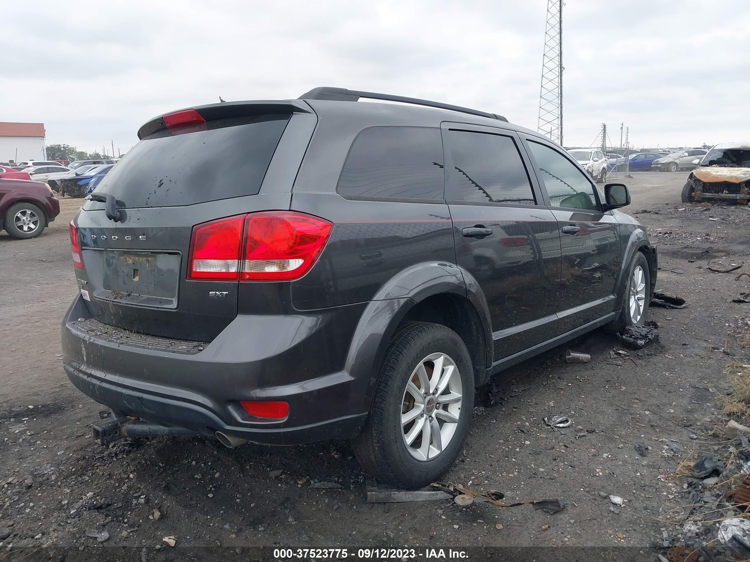 Photo 3 VIN: 3C4PDDBG7GT135672 - DODGE JOURNEY 