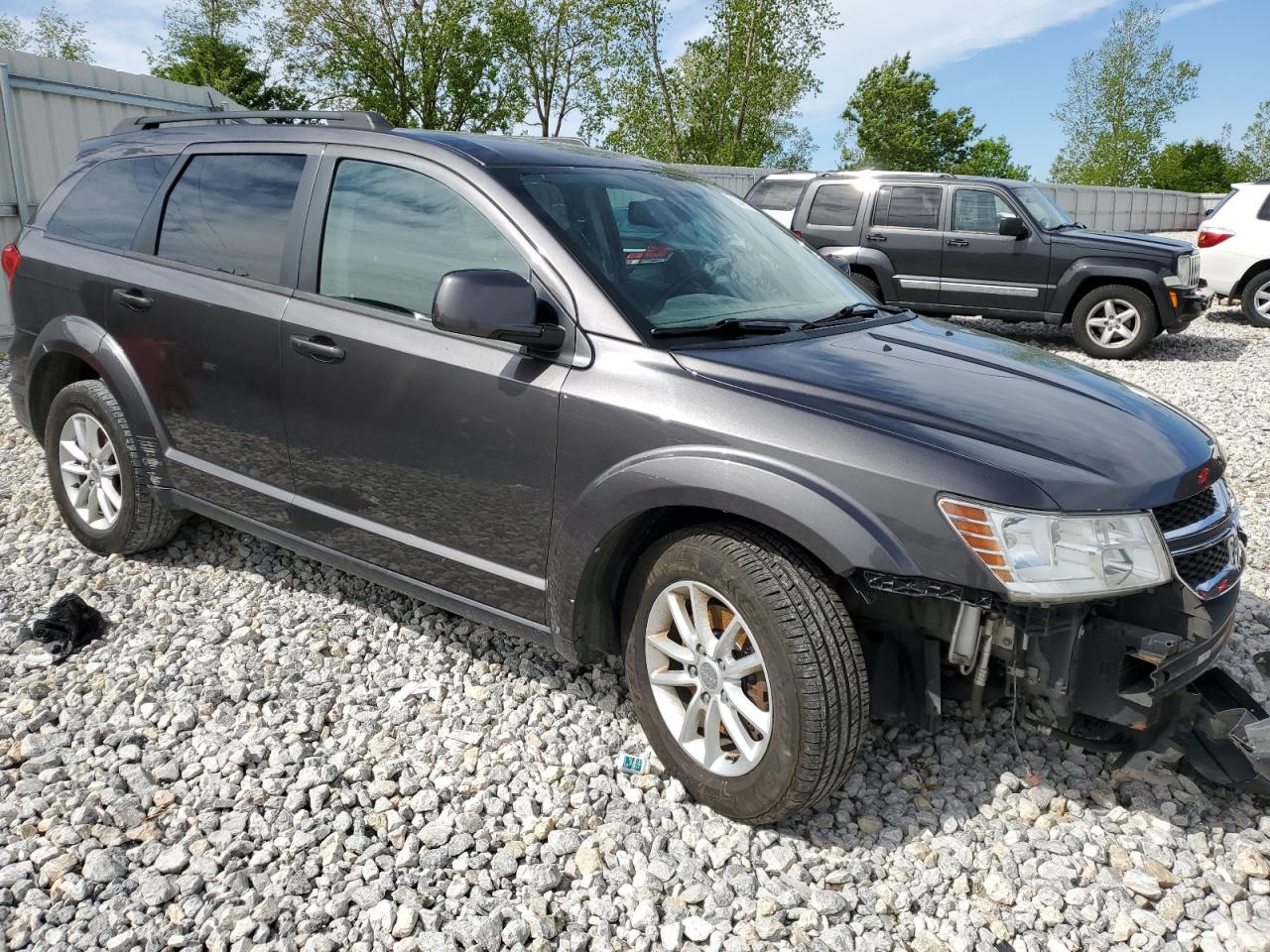 Photo 3 VIN: 3C4PDDBG7GT242141 - DODGE JOURNEY 