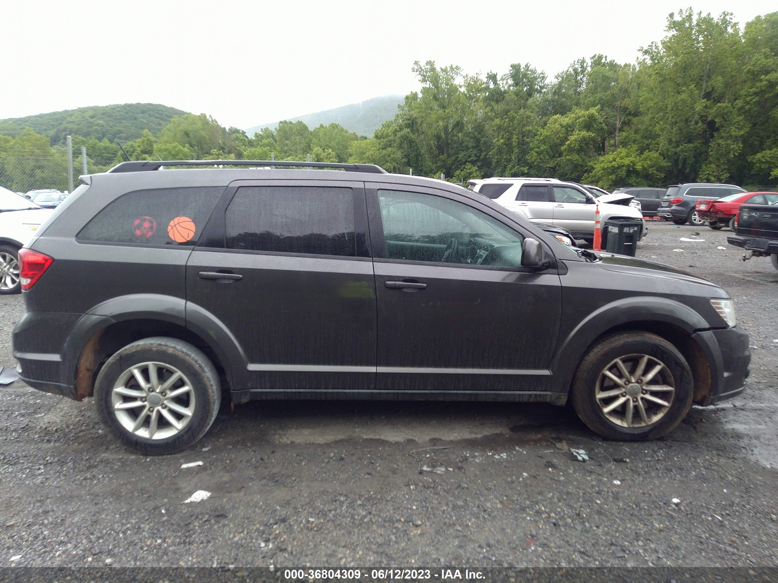 Photo 11 VIN: 3C4PDDBG7HT618340 - DODGE JOURNEY 