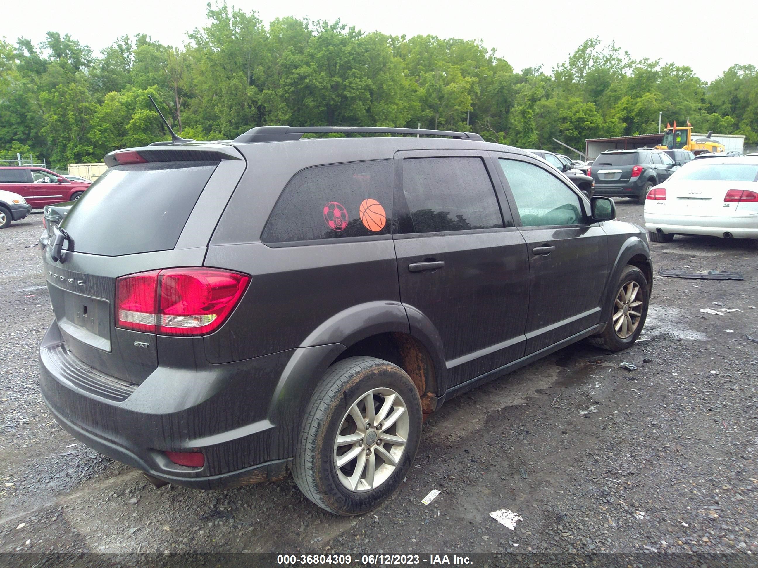 Photo 3 VIN: 3C4PDDBG7HT618340 - DODGE JOURNEY 