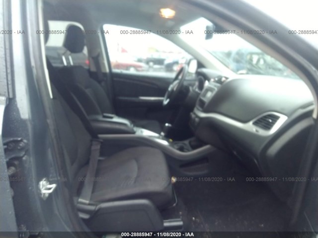 Photo 4 VIN: 3C4PDDBG7JT390717 - DODGE JOURNEY 