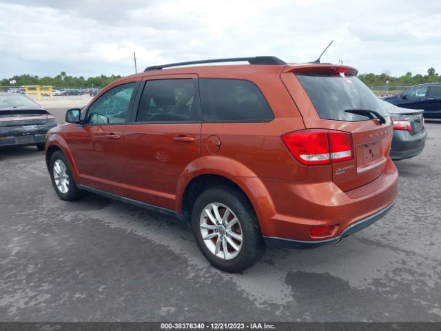 Photo 2 VIN: 3C4PDDBG8DT507421 - DODGE JOURNEY 