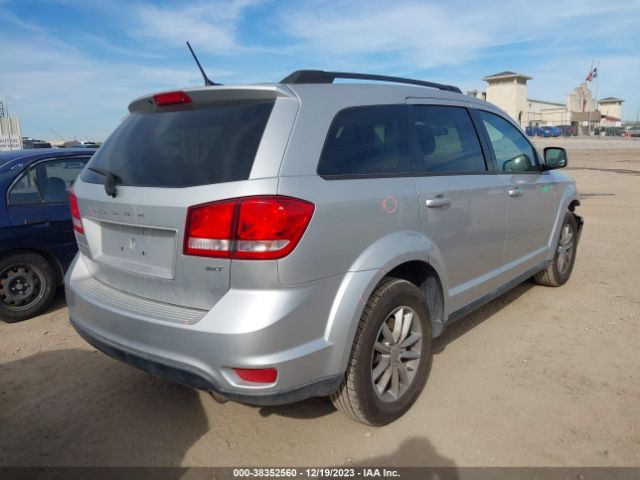 Photo 3 VIN: 3C4PDDBG8ET112947 - DODGE JOURNEY 