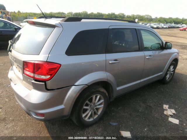 Photo 3 VIN: 3C4PDDBG8FT593395 - DODGE JOURNEY 