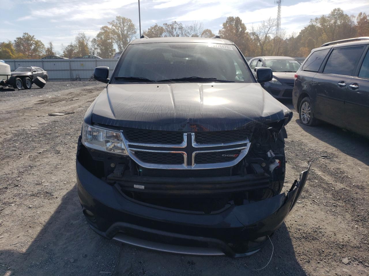 Photo 4 VIN: 3C4PDDDG5DT541541 - DODGE JOURNEY 