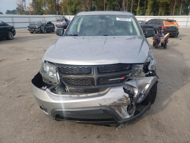 Photo 4 VIN: 3C4PDDEG3JT389284 - DODGE JOURNEY GT 