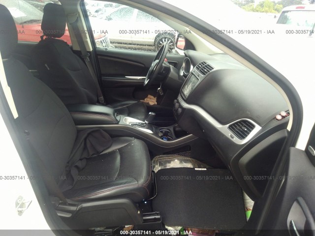 Photo 4 VIN: 3C4PDDEG3JT464131 - DODGE JOURNEY 