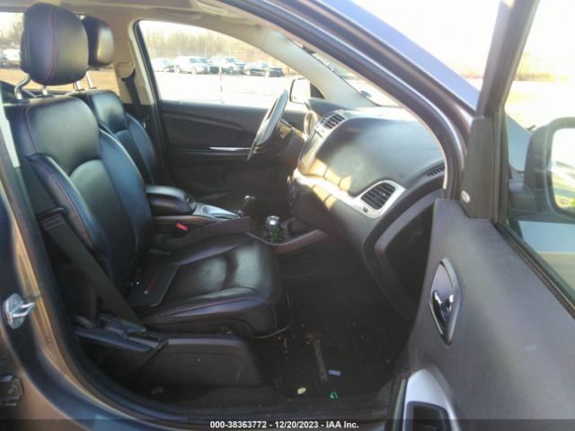 Photo 4 VIN: 3C4PDDEG5DT530621 - DODGE JOURNEY 