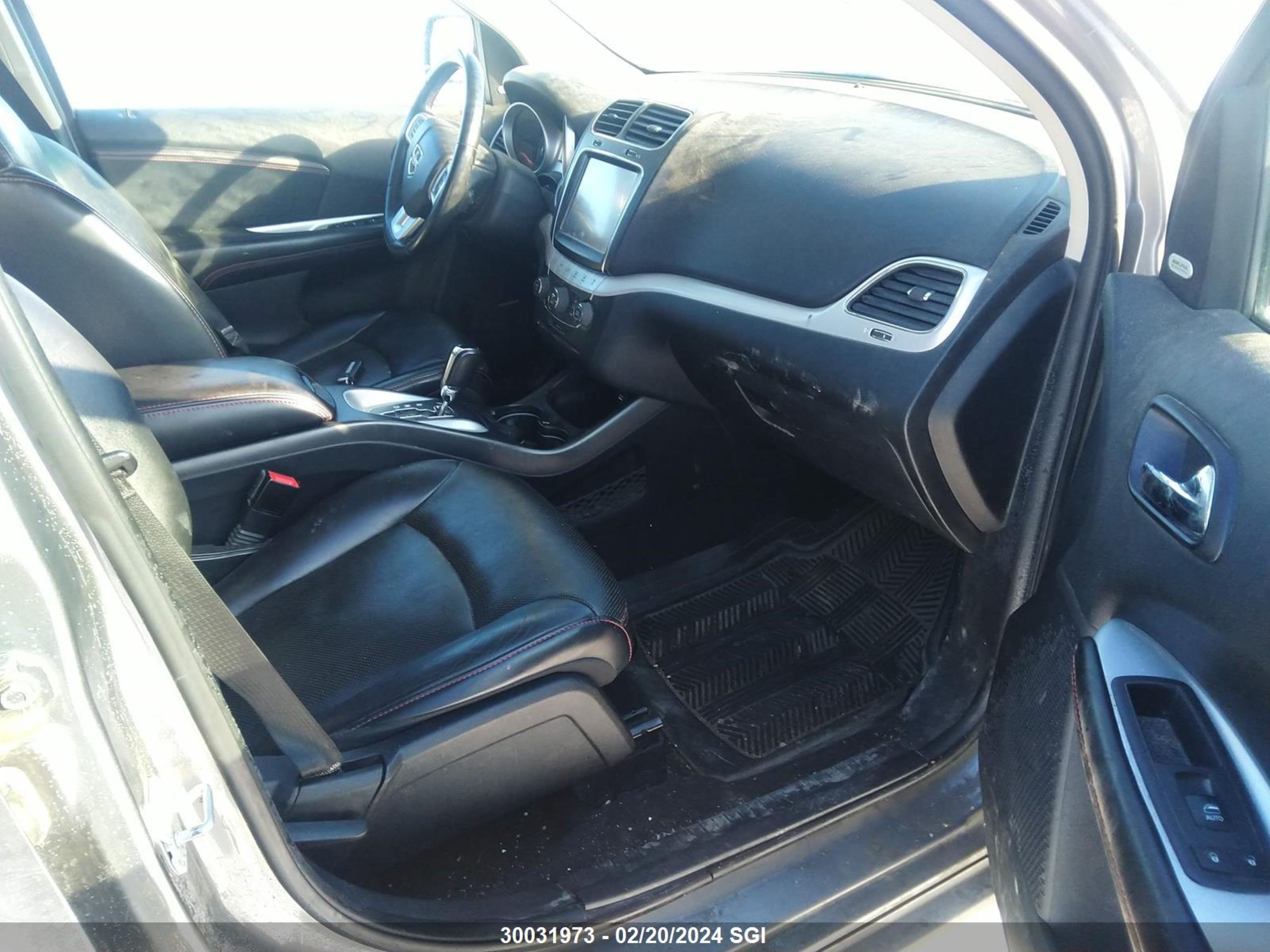 Photo 4 VIN: 3C4PDDEG8DT504871 - DODGE JOURNEY 