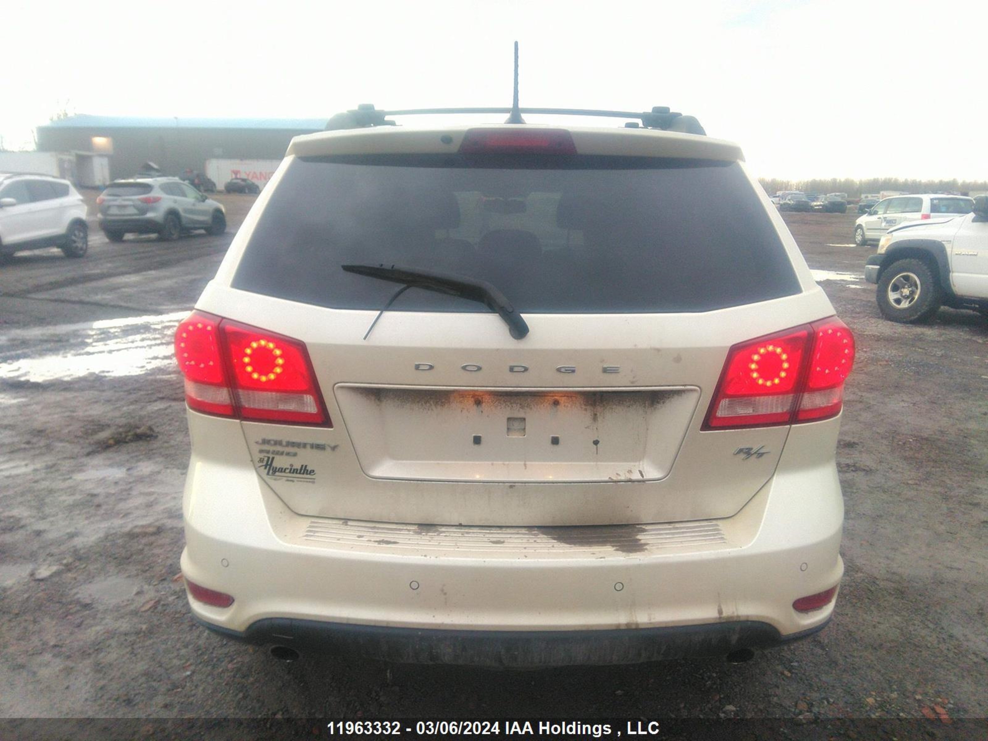 Photo 15 VIN: 3C4PDDEGXDT657431 - DODGE JOURNEY 