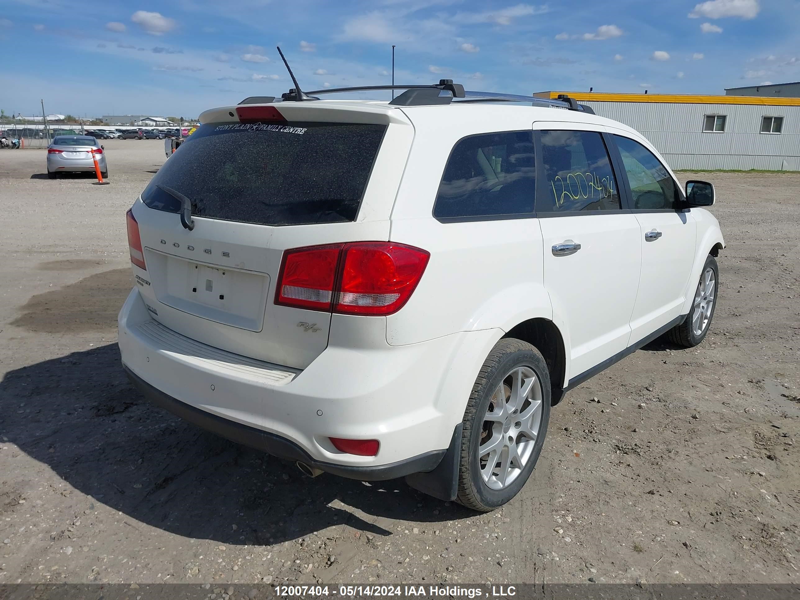 Photo 3 VIN: 3C4PDDFG0ET218447 - DODGE JOURNEY 