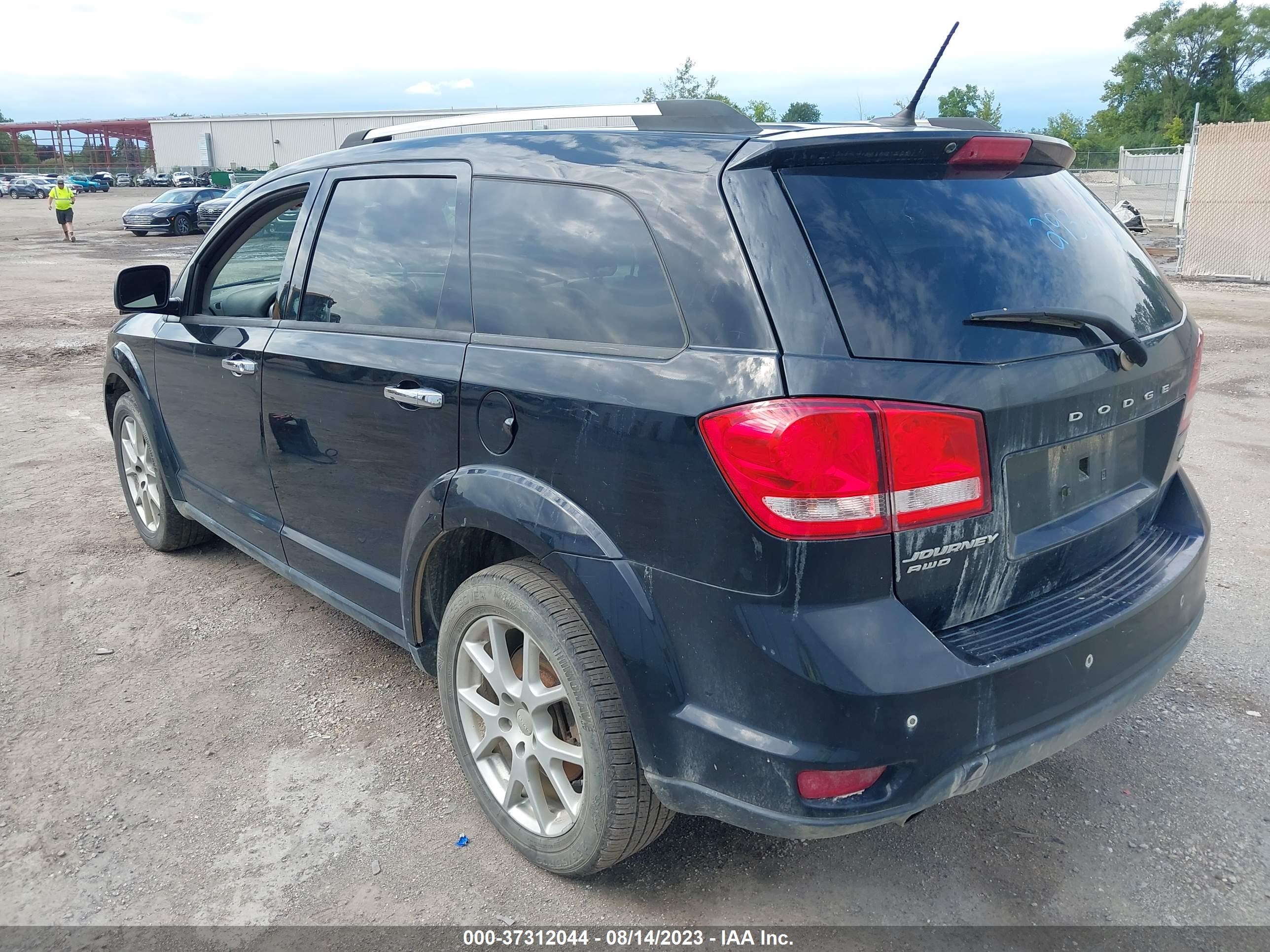 Photo 2 VIN: 3C4PDDFG0FT568081 - DODGE JOURNEY 