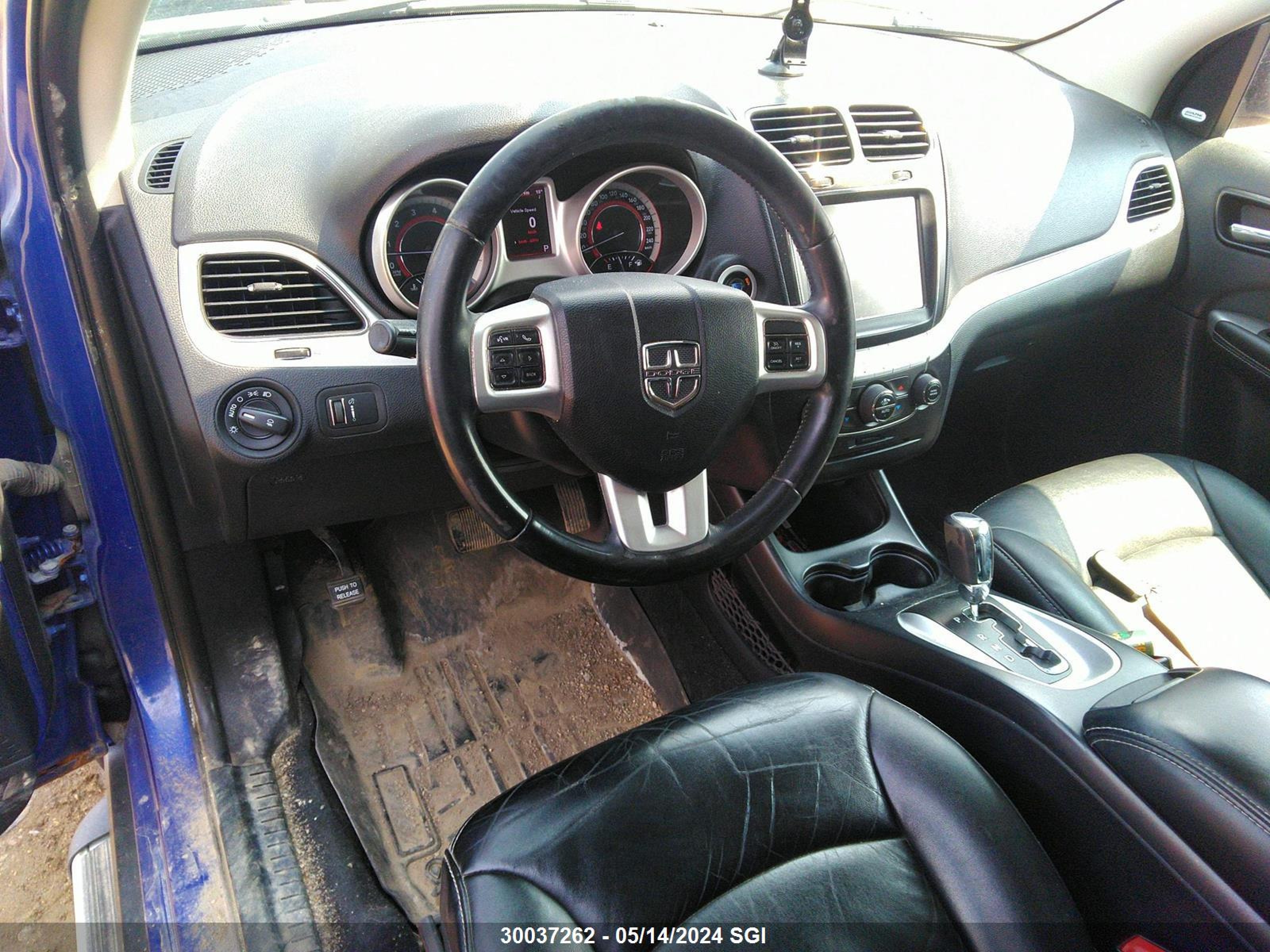 Photo 4 VIN: 3C4PDDFG3CT241816 - DODGE JOURNEY 