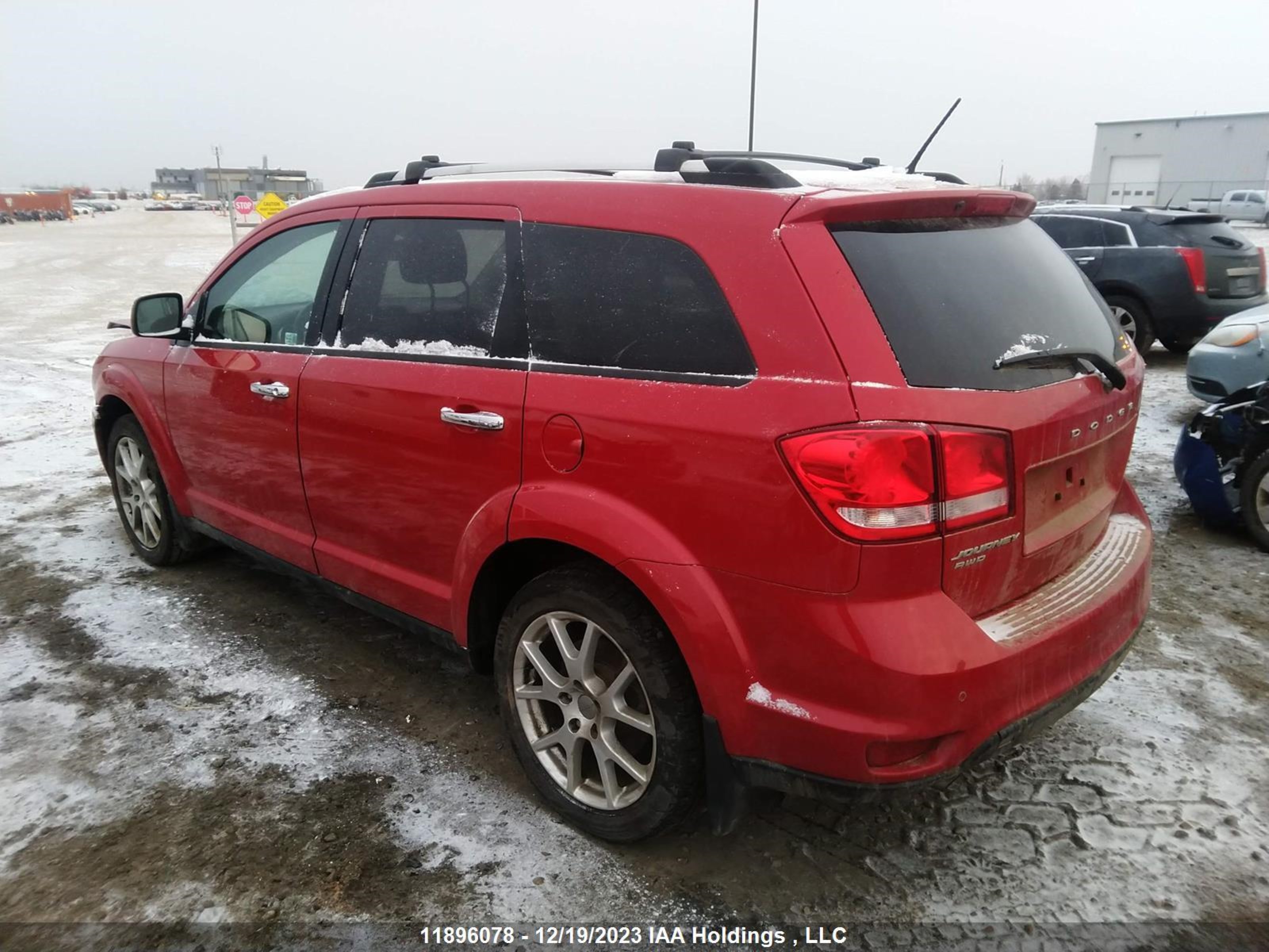 Photo 2 VIN: 3C4PDDFG3HT610164 - DODGE JOURNEY 