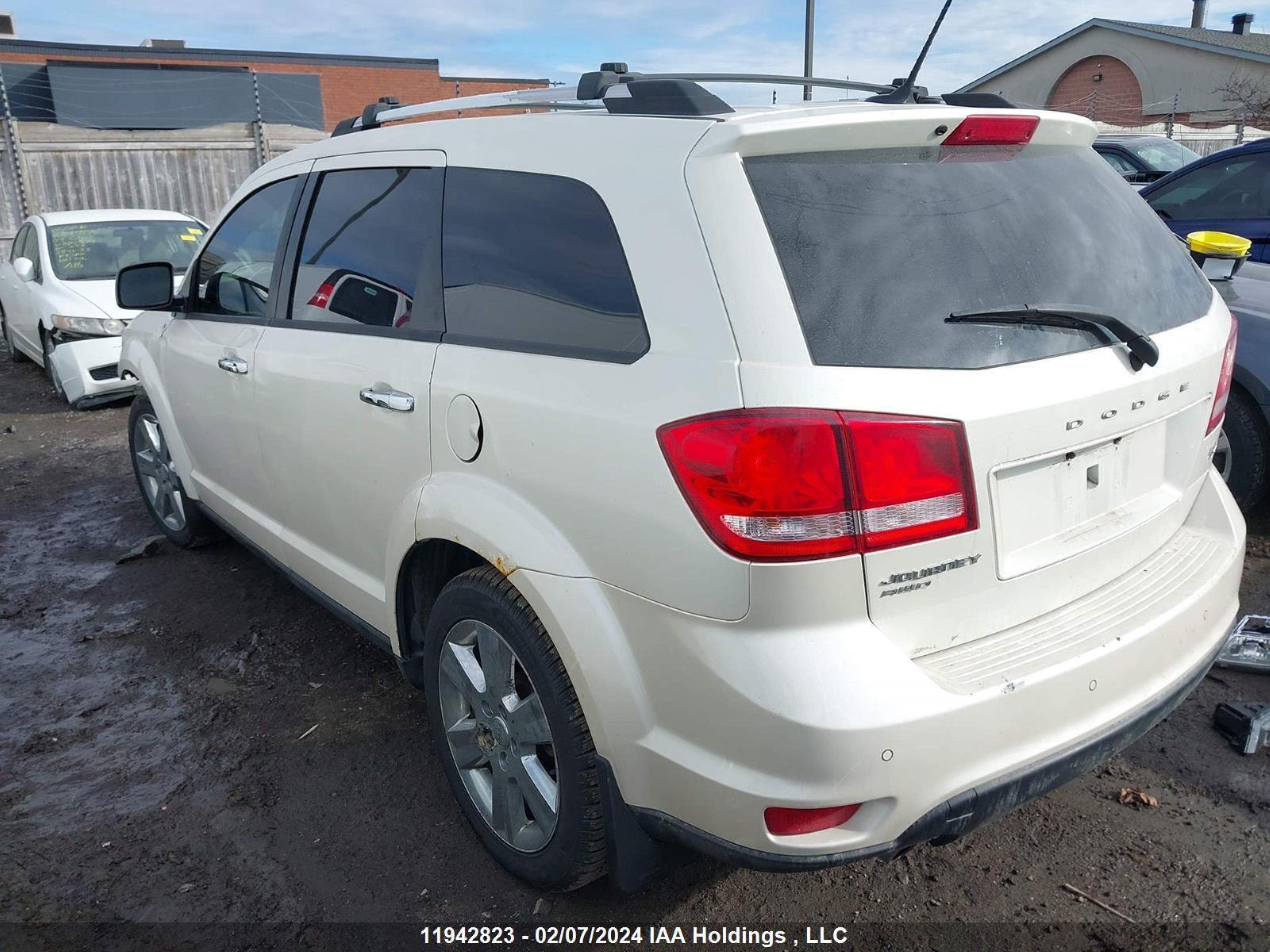 Photo 2 VIN: 3C4PDDFG5CT345935 - DODGE JOURNEY 