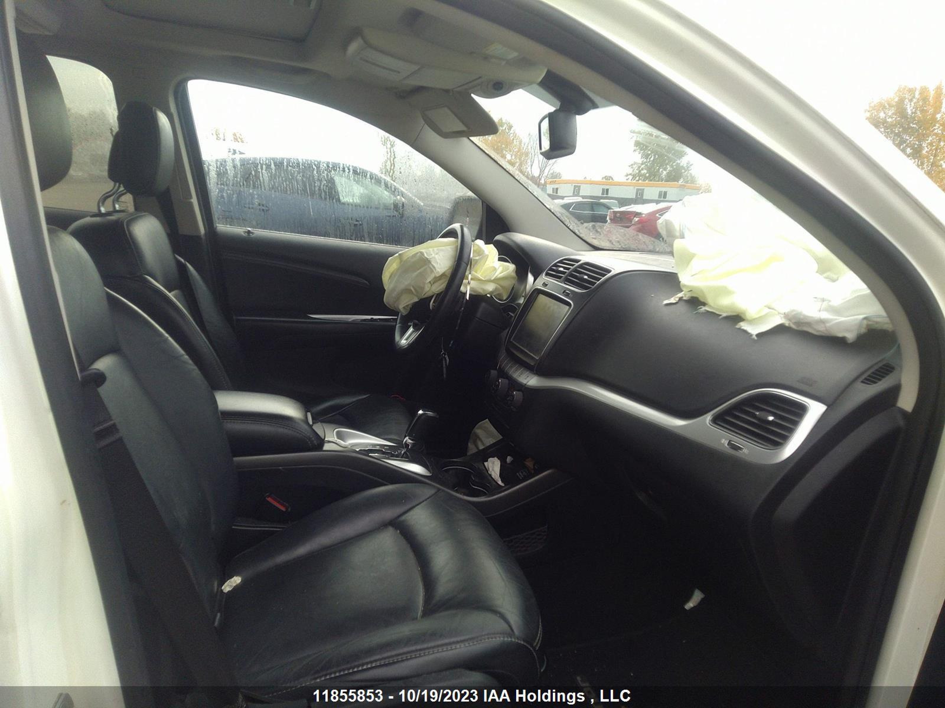 Photo 4 VIN: 3C4PDDFG5DT657240 - DODGE JOURNEY 