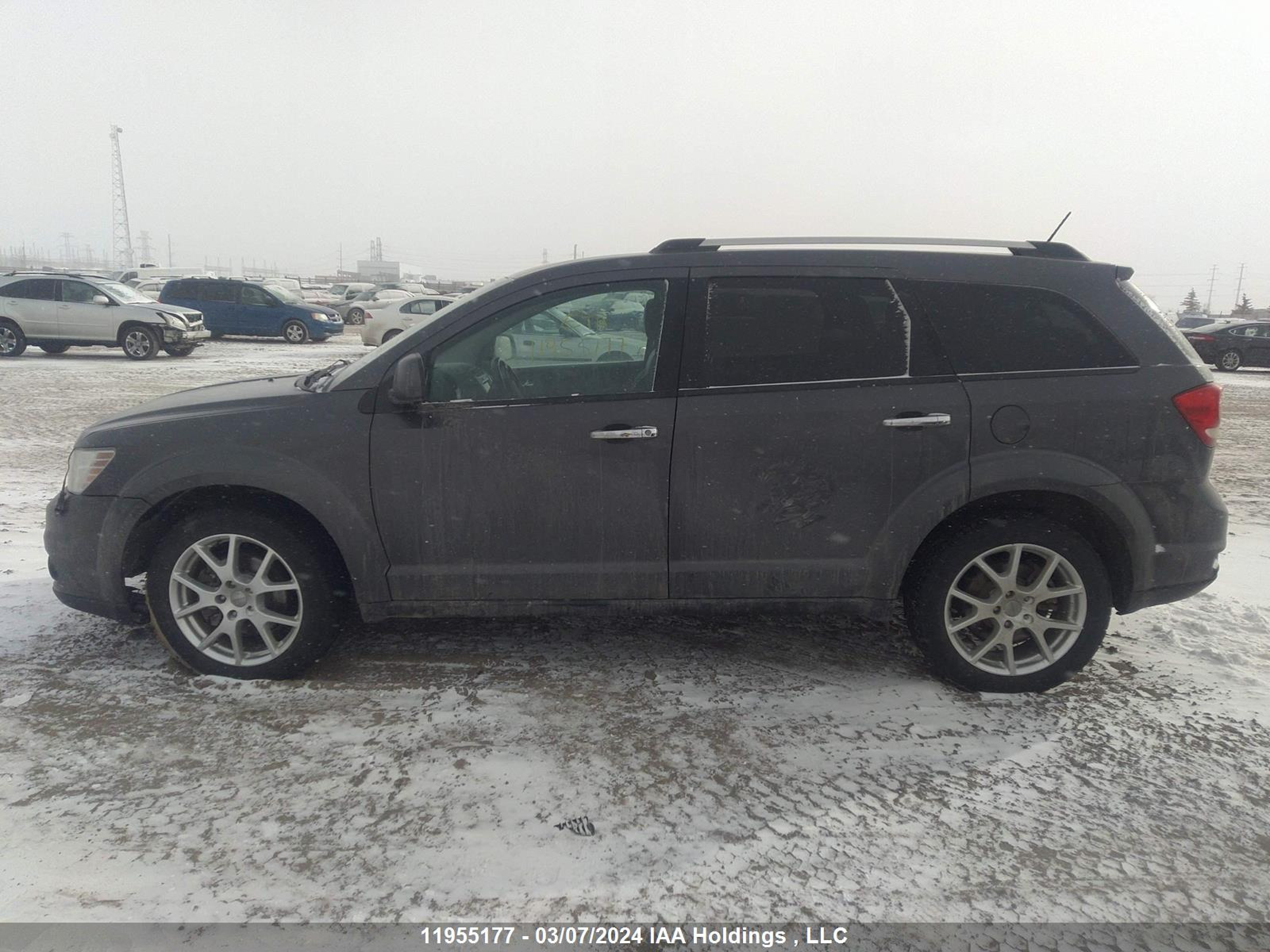 Photo 13 VIN: 3C4PDDFG7FT618801 - DODGE JOURNEY 