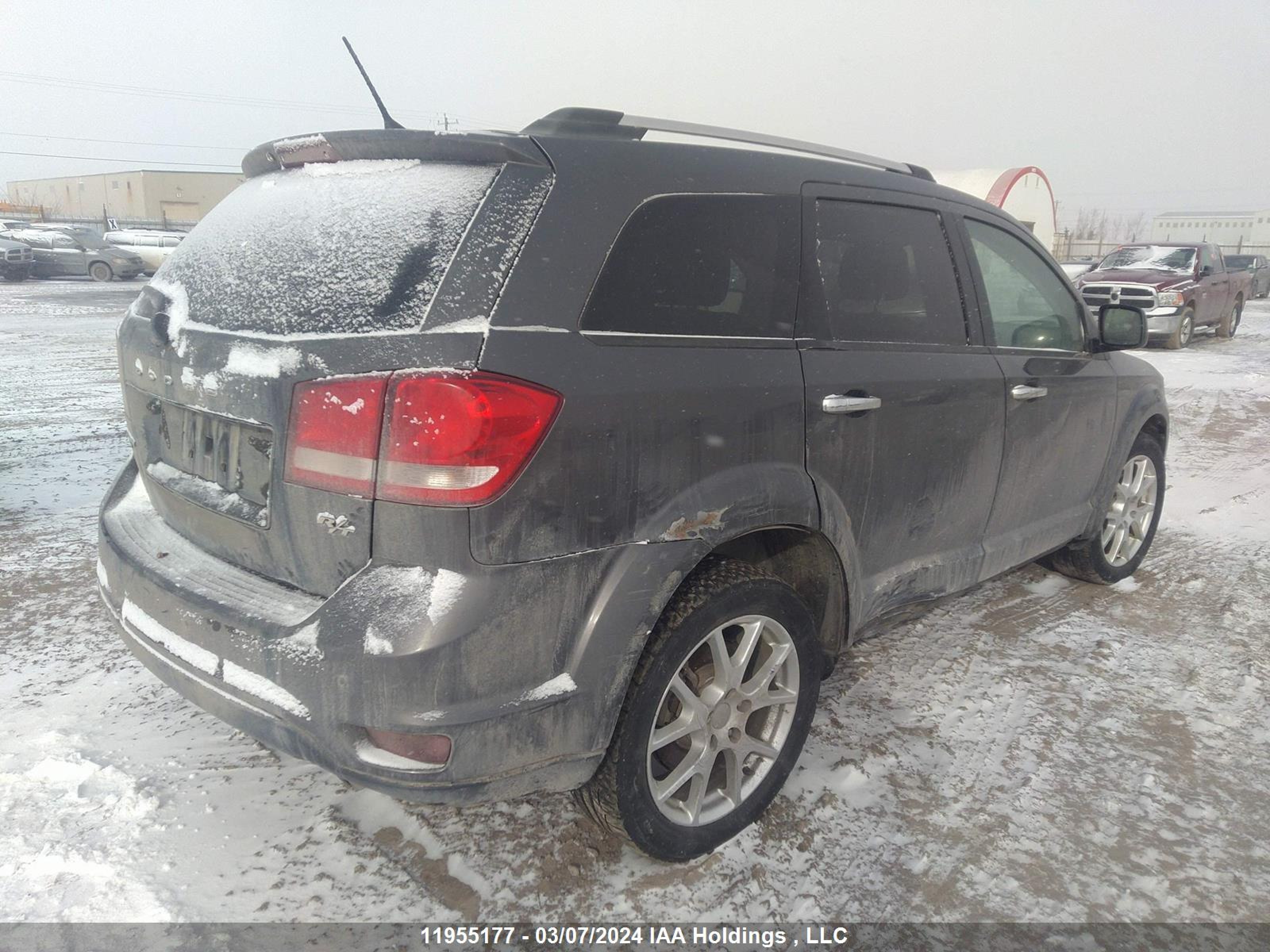 Photo 3 VIN: 3C4PDDFG7FT618801 - DODGE JOURNEY 