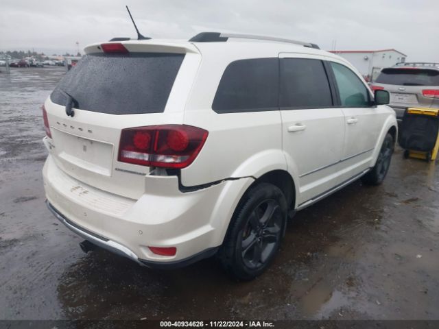 Photo 3 VIN: 3C4PDDGG1JT252129 - DODGE JOURNEY 