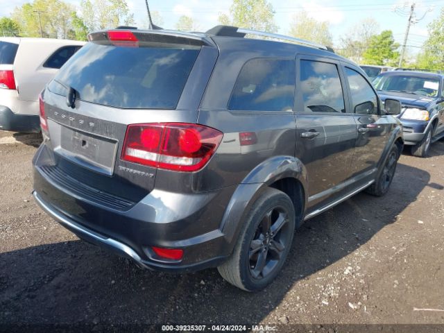 Photo 3 VIN: 3C4PDDGG1JT491518 - DODGE JOURNEY 