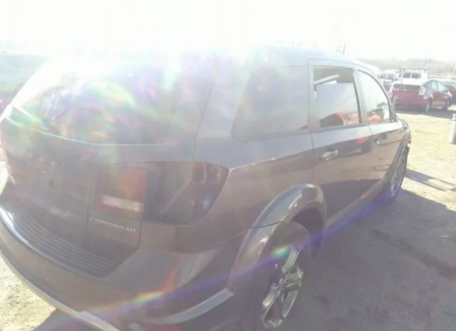 Photo 3 VIN: 3C4PDDGG2ET262190 - DODGE JOURNEY 