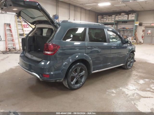 Photo 3 VIN: 3C4PDDGG2JT371534 - DODGE JOURNEY 
