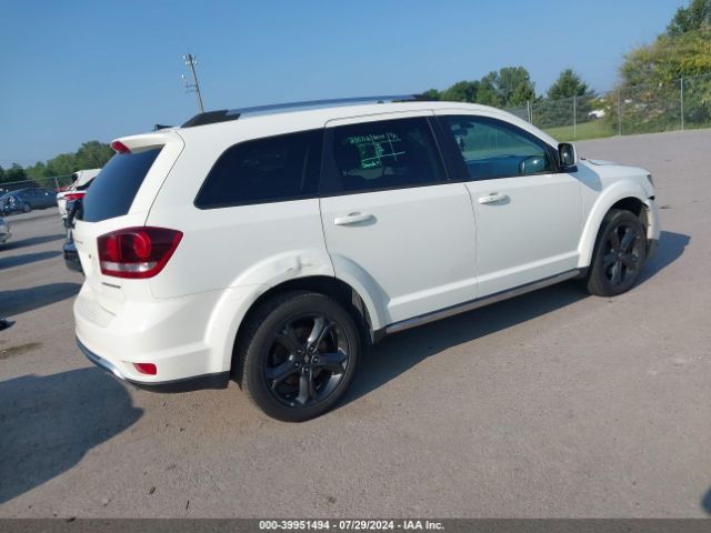 Photo 3 VIN: 3C4PDDGG2JT491740 - DODGE JOURNEY 