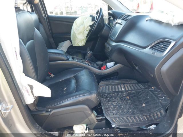 Photo 4 VIN: 3C4PDDGG2JT505653 - DODGE JOURNEY 