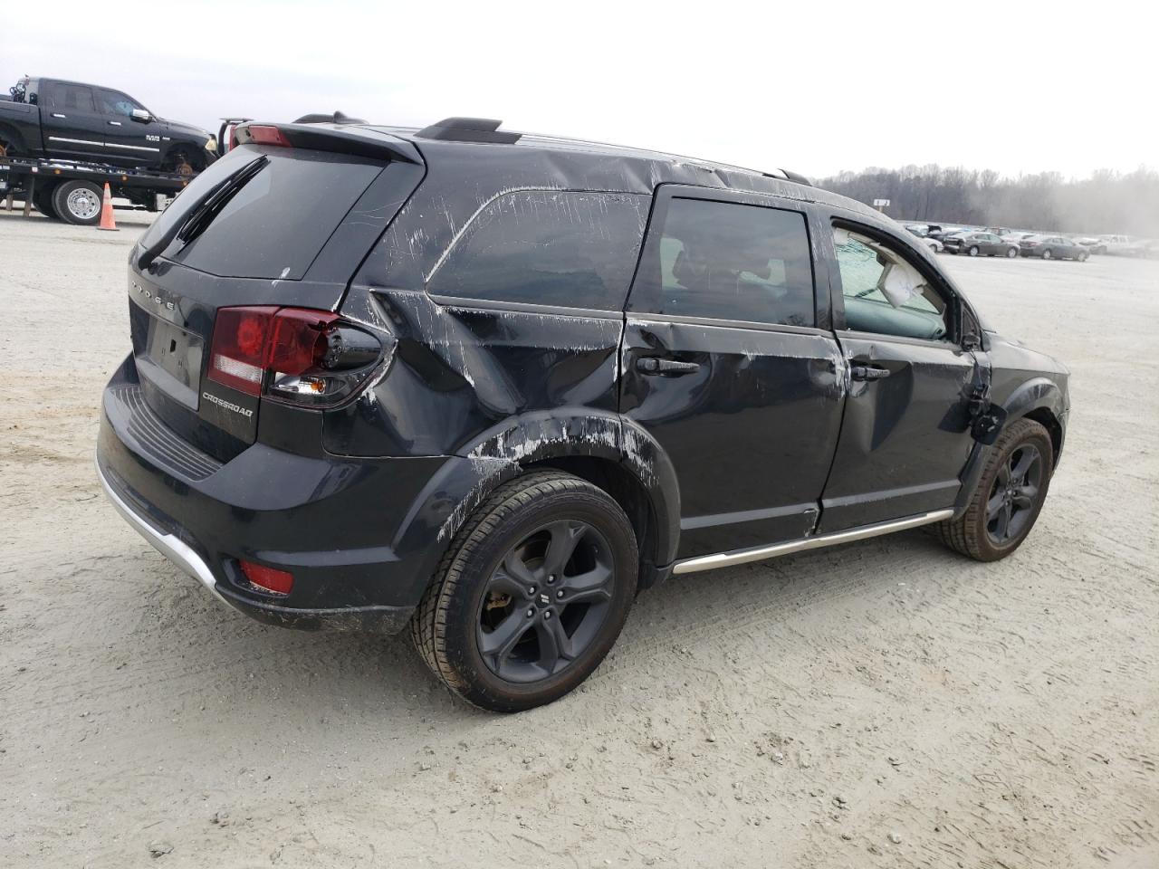 Photo 2 VIN: 3C4PDDGG3JT371249 - DODGE JOURNEY 