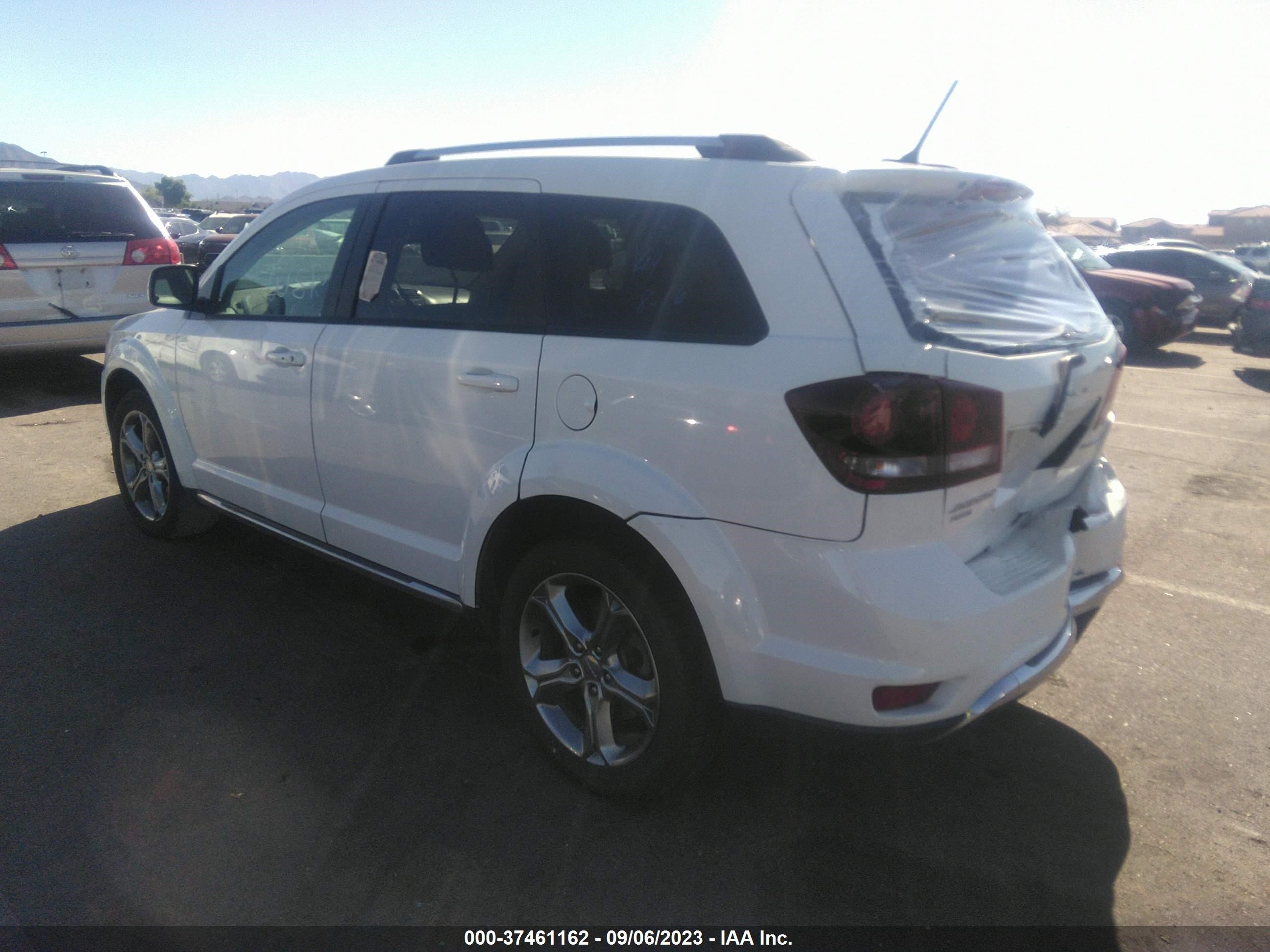 Photo 2 VIN: 3C4PDDGG4HT574693 - DODGE JOURNEY 