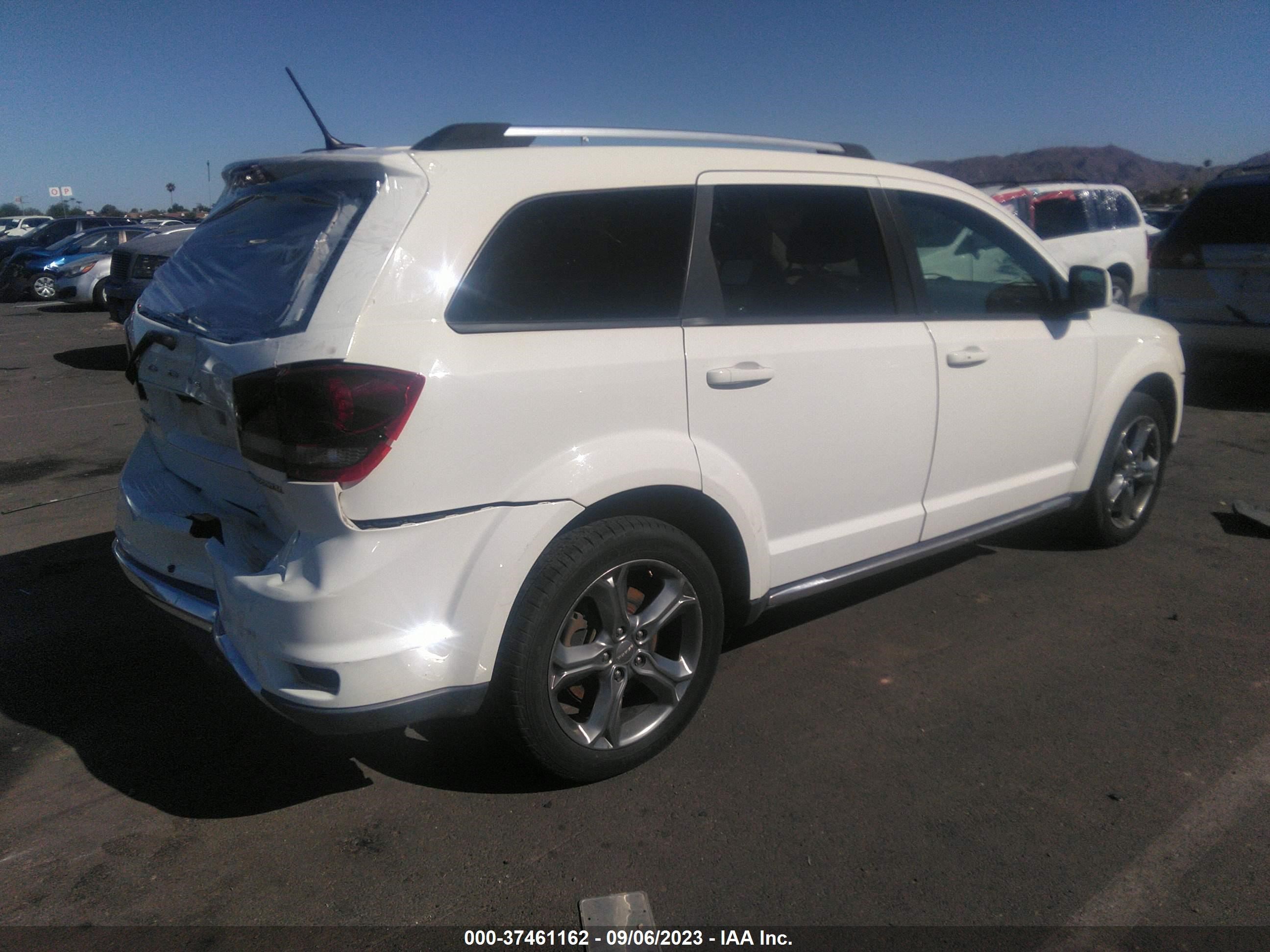 Photo 3 VIN: 3C4PDDGG4HT574693 - DODGE JOURNEY 