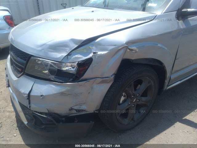 Photo 5 VIN: 3C4PDDGG4JT388769 - DODGE JOURNEY 