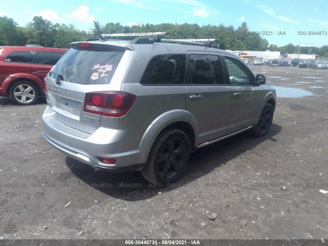 Photo 3 VIN: 3C4PDDGG6JT387283 - DODGE JOURNEY CROSSROAD 